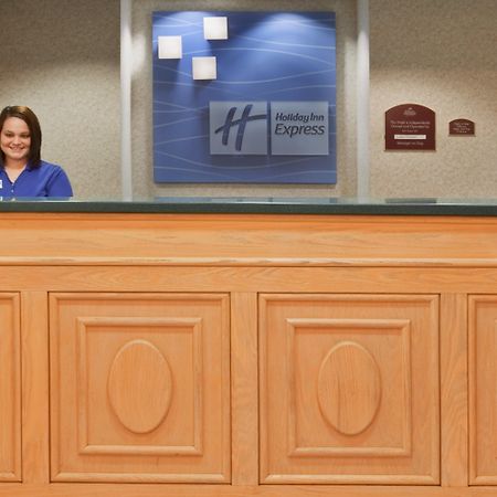 Holiday Inn Express & Suites Alliance By Ihg Extérieur photo