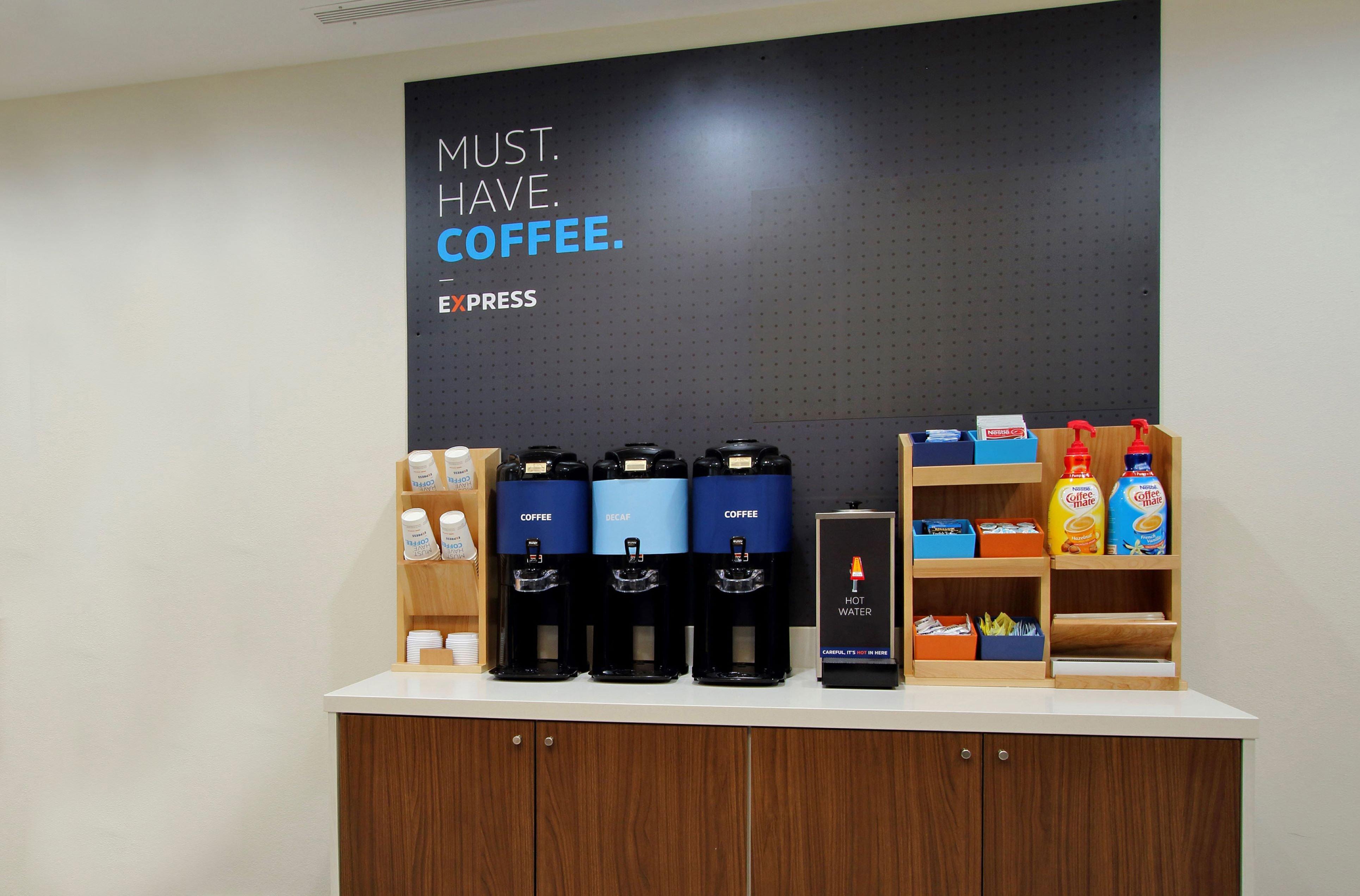 Holiday Inn Express & Suites Alliance By Ihg Extérieur photo
