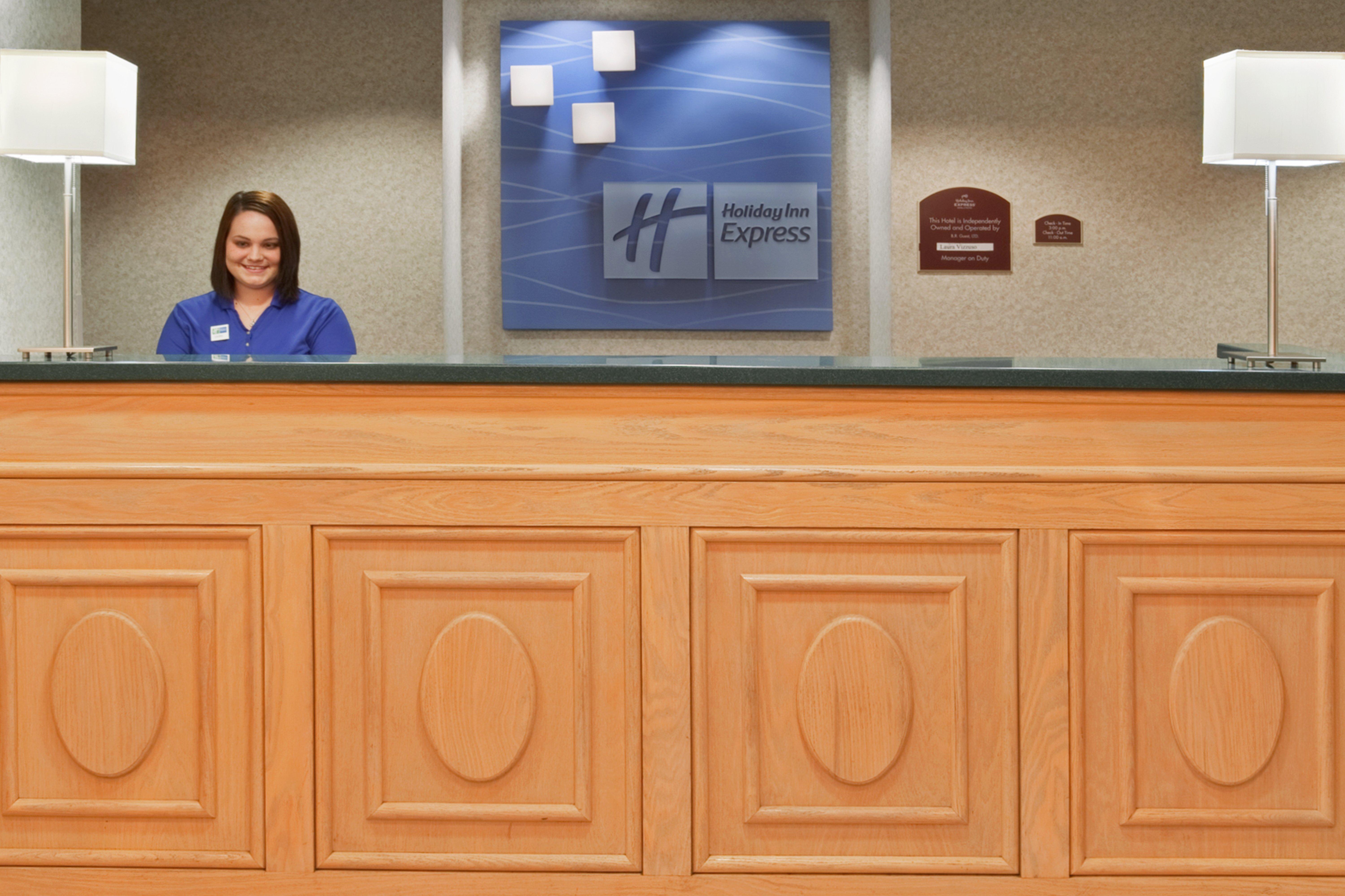 Holiday Inn Express & Suites Alliance By Ihg Extérieur photo