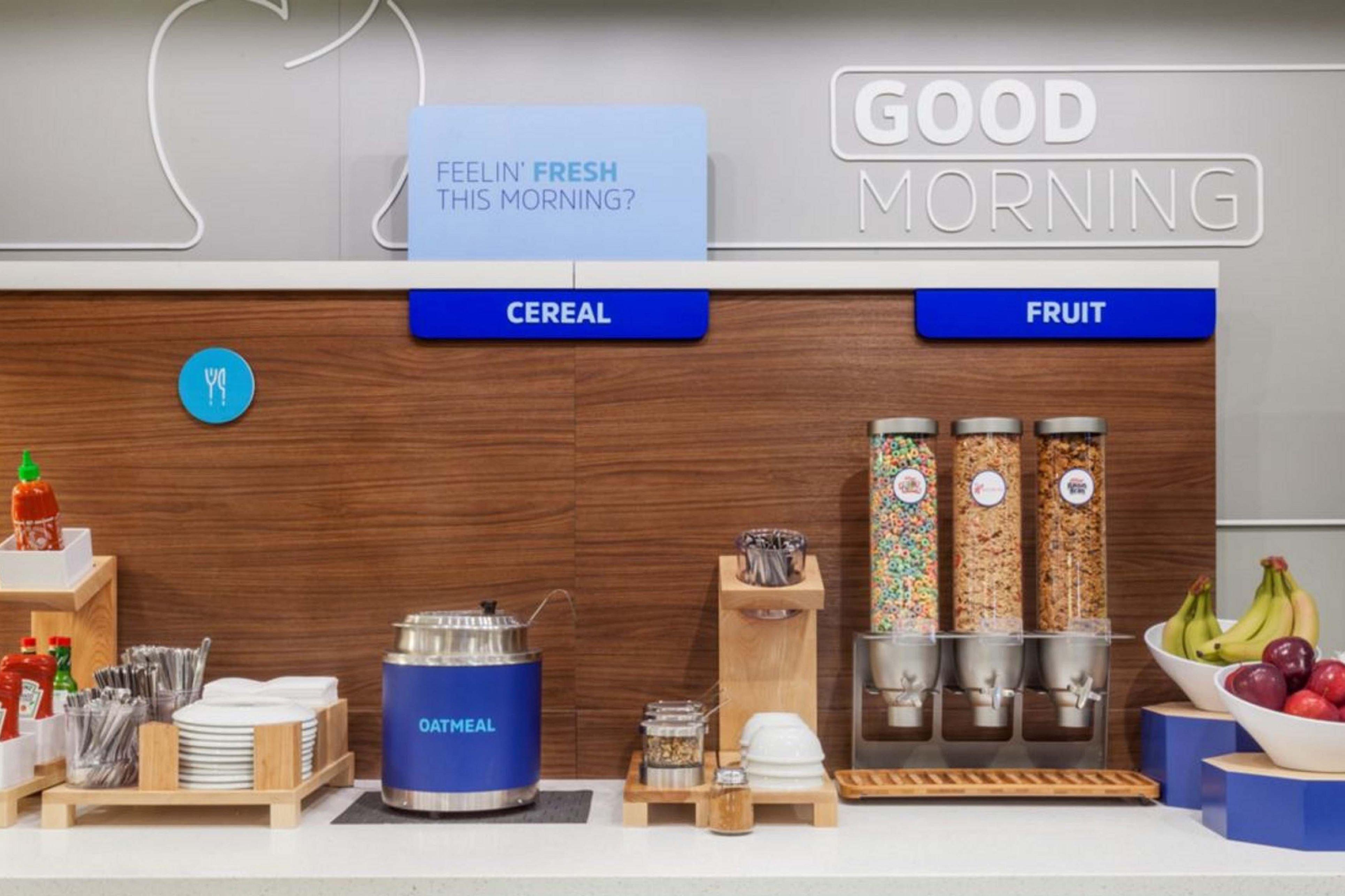 Holiday Inn Express & Suites Alliance By Ihg Extérieur photo