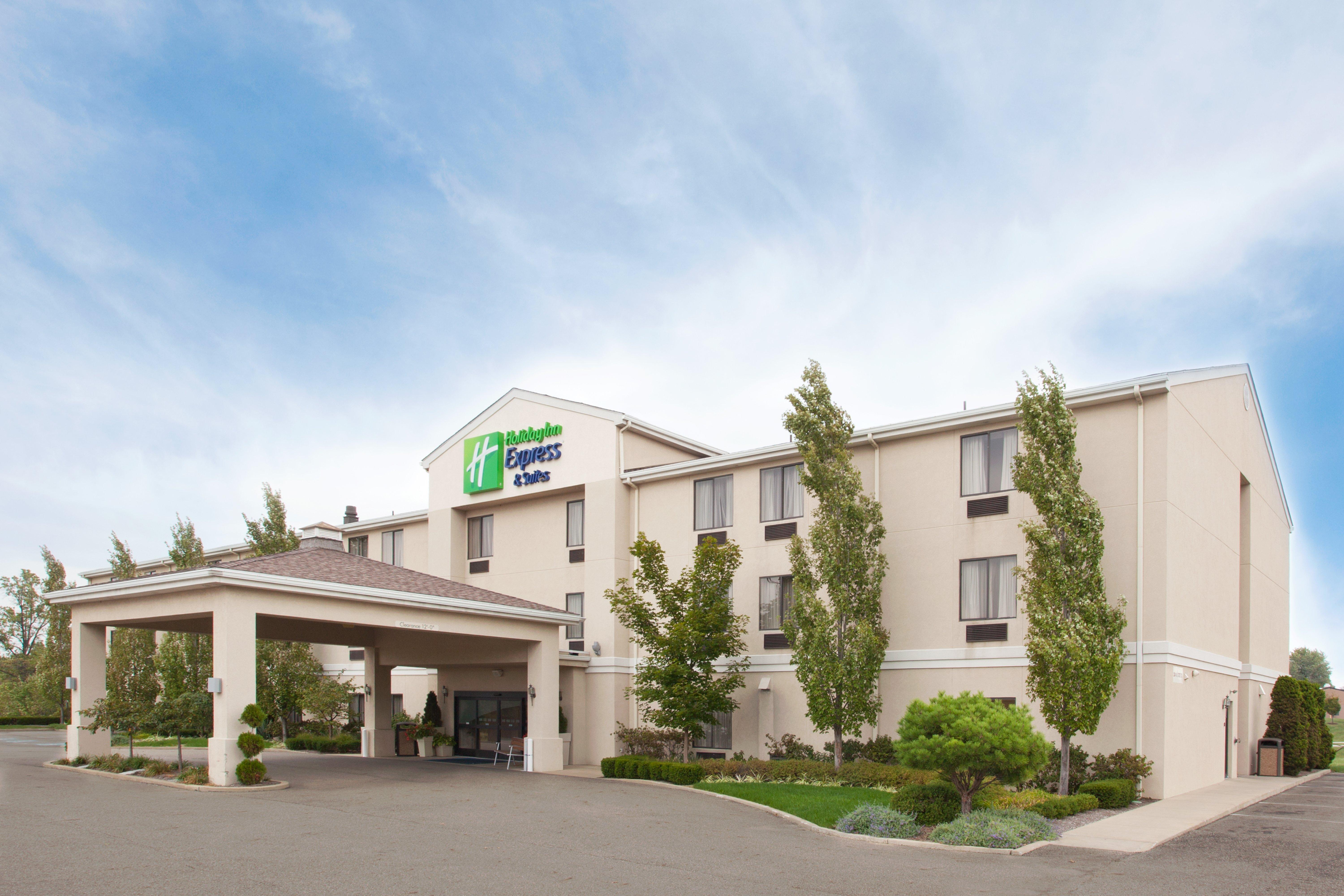 Holiday Inn Express & Suites Alliance By Ihg Extérieur photo