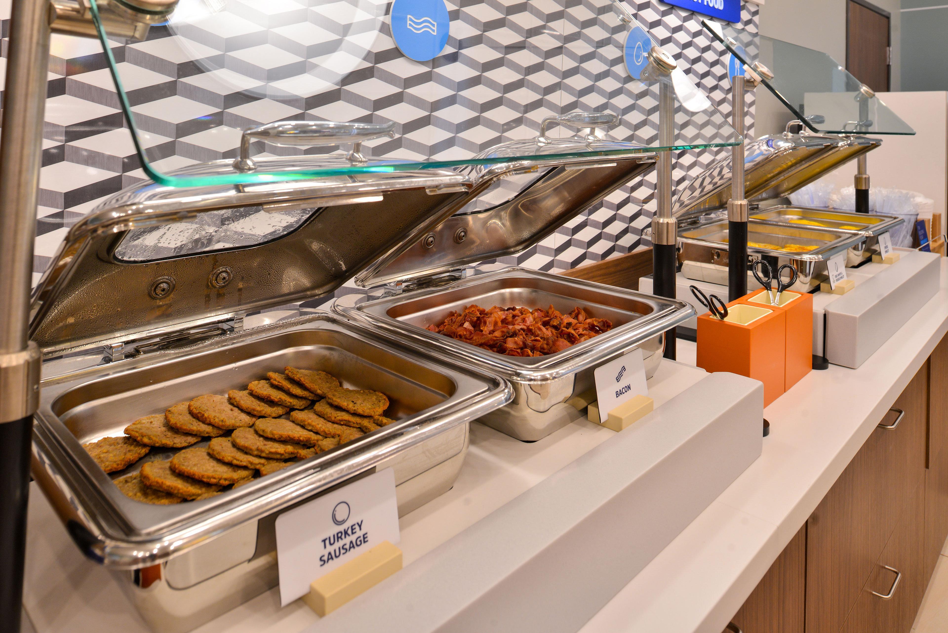 Holiday Inn Express & Suites Alliance By Ihg Extérieur photo