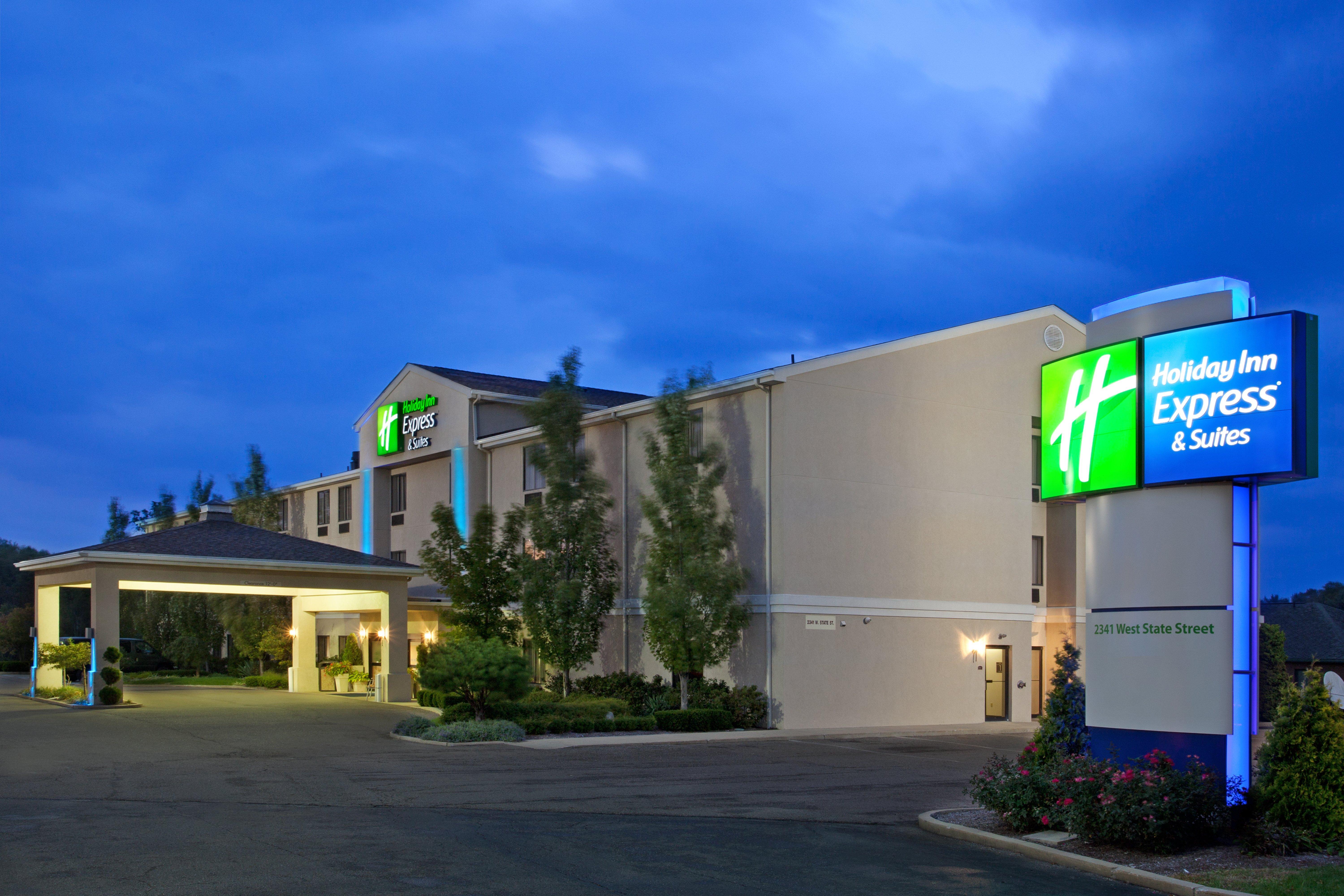 Holiday Inn Express & Suites Alliance By Ihg Extérieur photo