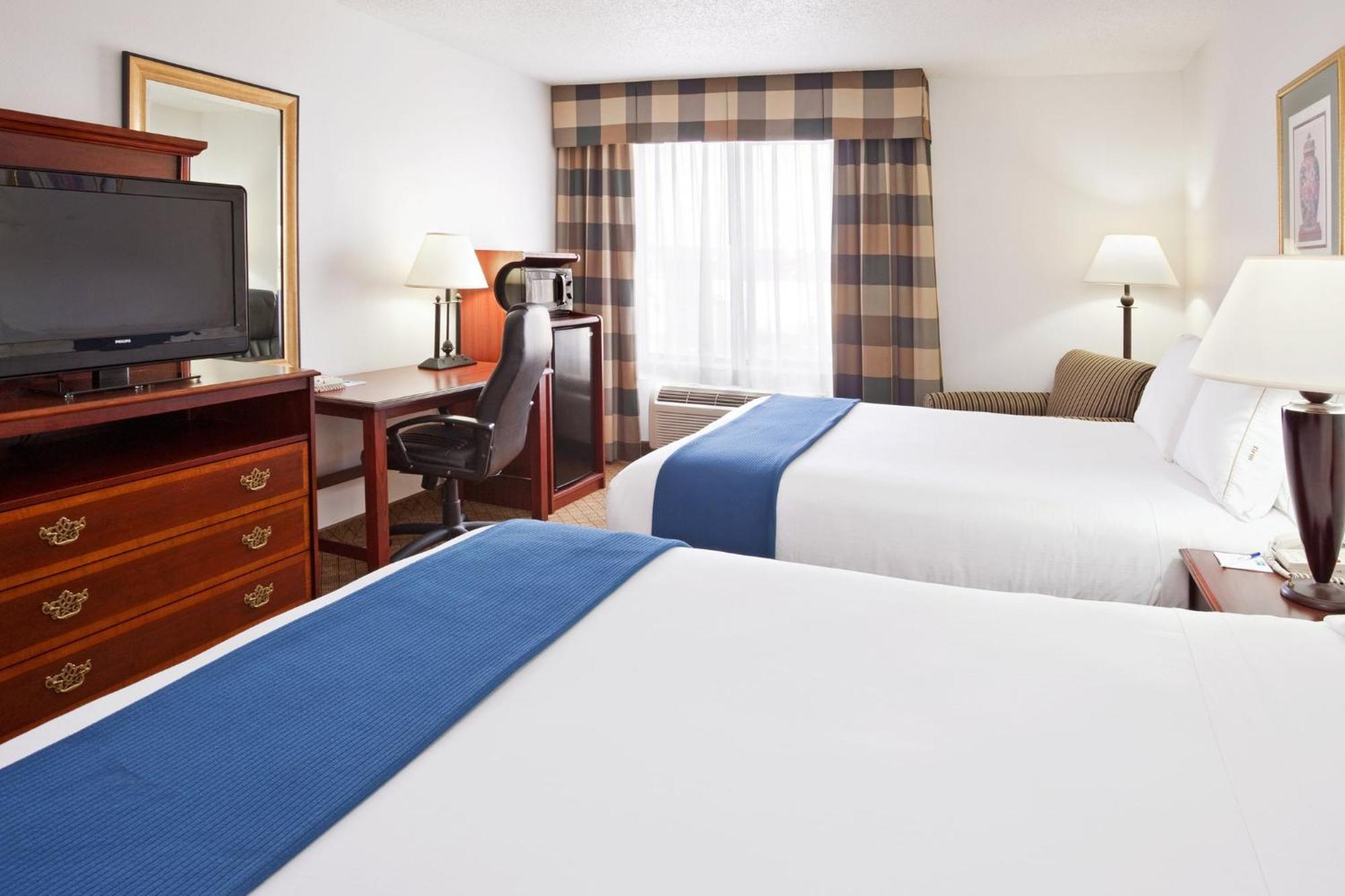 Holiday Inn Express & Suites Alliance By Ihg Extérieur photo