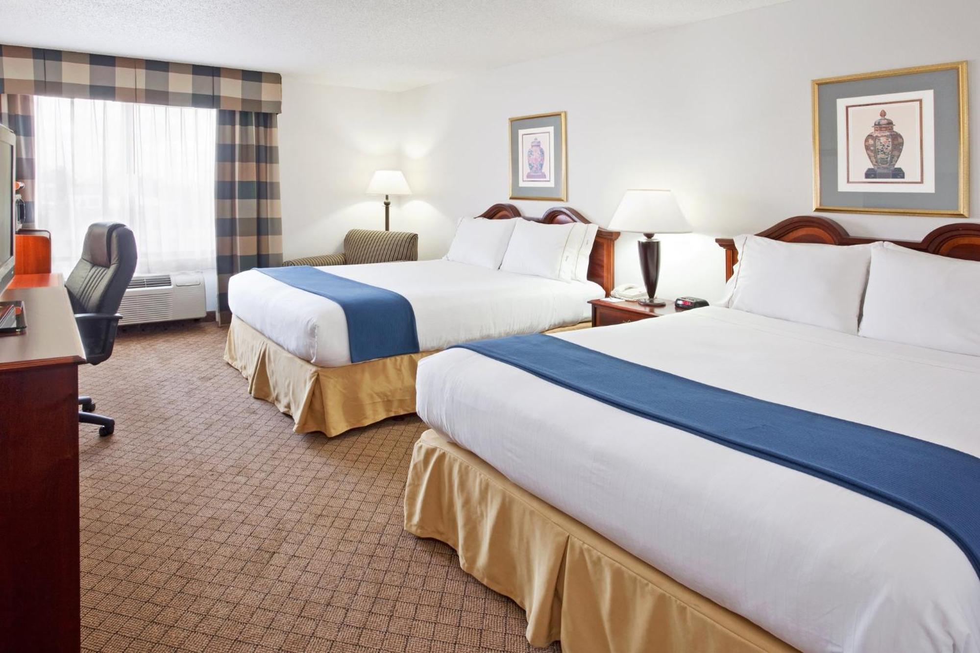 Holiday Inn Express & Suites Alliance By Ihg Extérieur photo