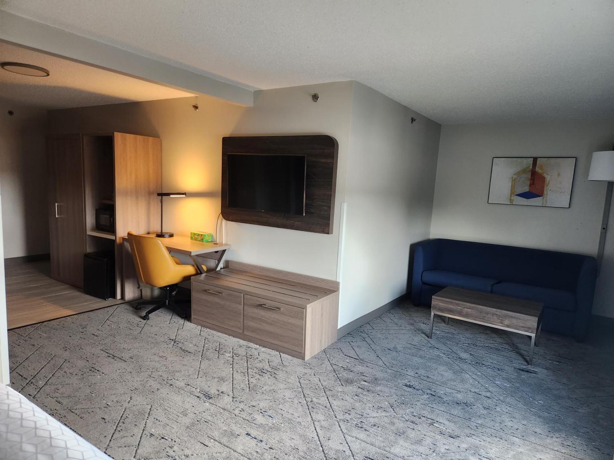 Holiday Inn Express & Suites Alliance By Ihg Extérieur photo